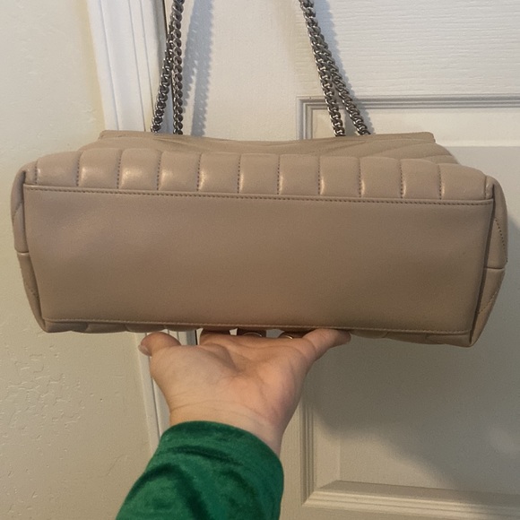 YSL Medium LouLou - Picture 7 of 11